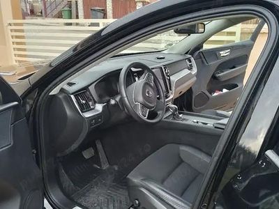 Second-hand Volvo XC60 190 CP (139 kW) 2019 Negru SUV