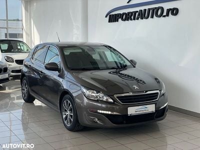 Second-hand Peugeot 308 Active 130 CP (95 kW) 2015 Maro Hatchback