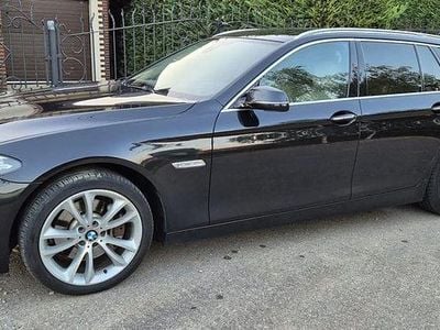 BMW 525