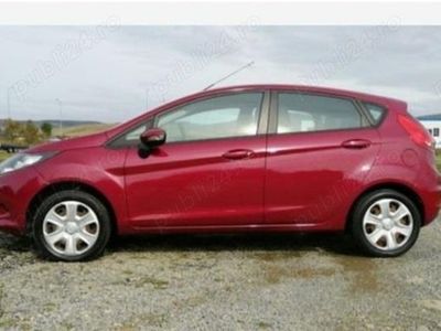 Utilizat 2009 Ford Fiesta Hatchback | 2.900 EUR (Preț OK)