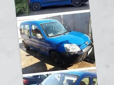 Second-hand 2007 Peugeot Partner Monovolum | 2.150 EUR