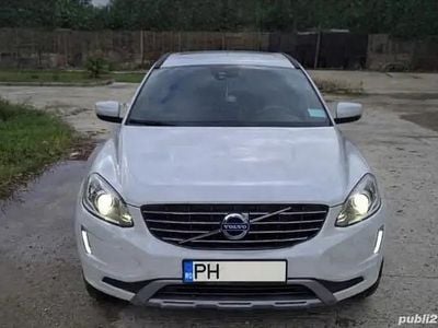 Alb Second-hand 2016 Volvo XC60 SUV | 15.500 EUR (Puțin scump)