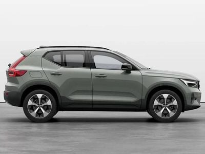 ["sage green"] Second-hand 2025 Volvo XC40 Ultra SUV | 45.980 EUR