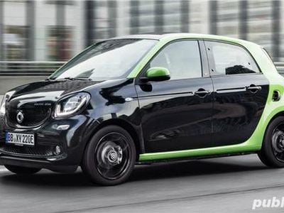 Second-hand Smart ForFour Electric Drive 44 kW (60 CP) 2018 Negru Berlinǎ