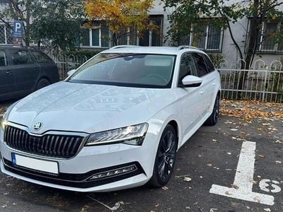 Culoarealb Second-hand 2021 Skoda Superb Style Break | 26.900 EUR (Puțin scump)