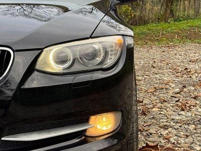 Culoarenegru Utilizat 2013 BMW 320 Exclusive Coupe | 10.490 EUR (Puțin scump)