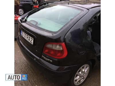 Second-hand Renault Mégane II 95 CP (69 kW) 2002 Negru Hatchback