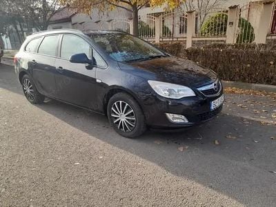 Second-hand Opel Astra Sport 110 CP (80 kW) 2011 Break