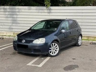 VW Golf V
