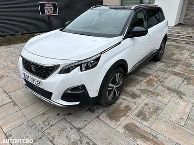 Second-hand Peugeot 5008 Allure 130 CP (95 kW) 2020 Culoarealb SUV