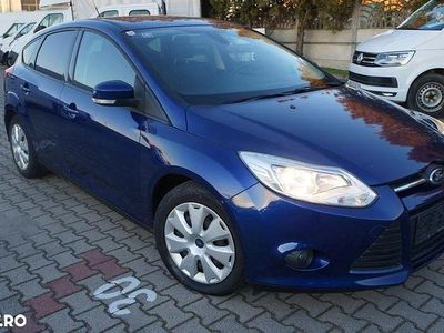 Second-hand Ford Focus Trend 101 CP (74 kW) 2014 Culoarealbastru