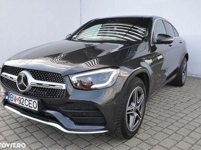 Mercedes GLC300