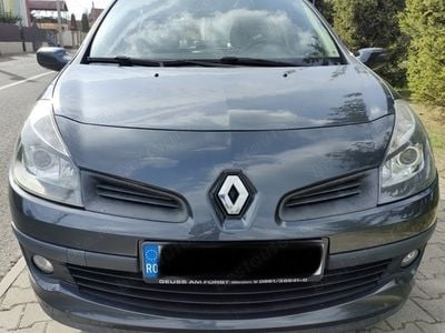 Utilizat 2006 Renault Clio II Hatchback | 2.900 EUR