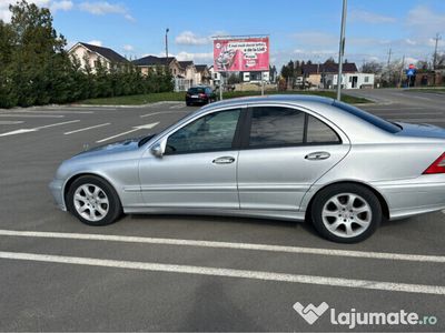 second-hand Mercedes C220 diesel