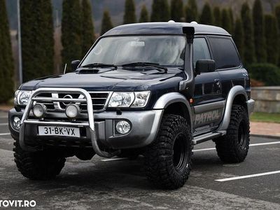 Second-hand Nissan Patrol 160 CP (117 kW) 2005 Culoarealbastru SUV