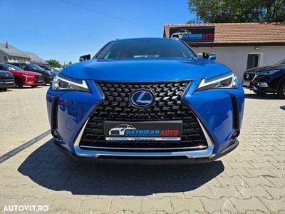Lexus UX 250h