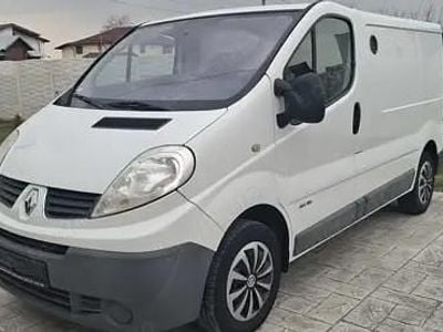 Second-hand Renault Trafic 114 CP (83 kW) 2014 Monovolum