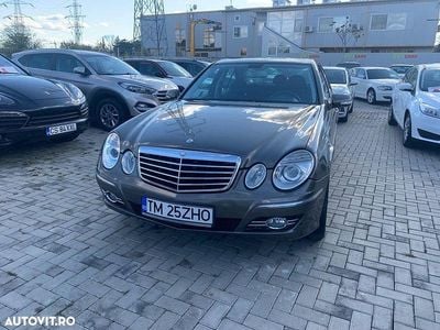 Mercedes E220