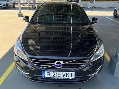 Second-hand Volvo V60 285 CP (209 kW) 2014 Negru Break