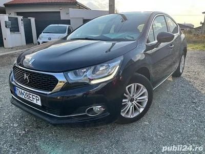 Albastru Utilizat 2015 DS Automobiles DS4 Hatchback | 6.490 EUR
