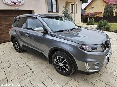 Second-hand Suzuki Vitara 140 CP (102 kW) 2017 Culoaregri SUV