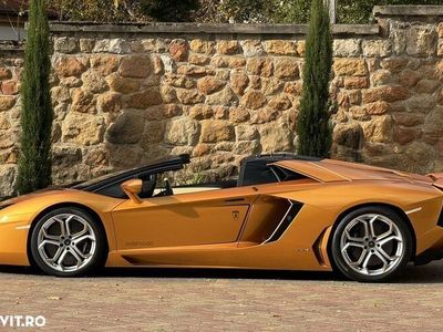 second-hand Lamborghini Aventador LP 700-4 Roadster 2015 · 3 500 km · 6 498 cm3 · Benzina