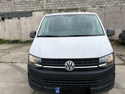 Culoarealb Second-hand 2019 VW Transporter Van | 10.750 EUR (Super Preț)