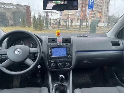 Second-hand 2005 VW Golf V Hatchback | 2.500 EUR (Preț OK)