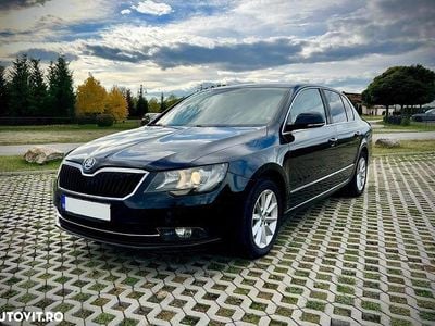 Culoarenegru Utilizat 2015 Skoda Superb Ambition Berlinǎ | 8.500 EUR (Preț bun)