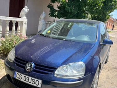 VW Golf V
