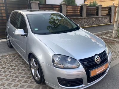 second-hand VW Golf V 