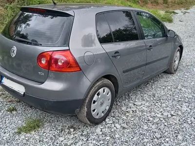 VW Golf V