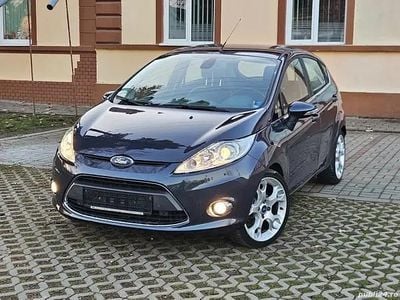 Gri Utilizat 2011 Ford Fiesta Hatchback | 4.500 EUR