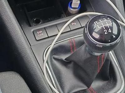 Second-hand VW Golf VI 95 CP (69 kW) 2009 Gri Hatchback