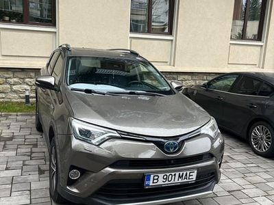Utilizat 2017 Toyota RAV4 Hybrid SUV | 19.750 EUR