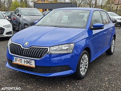 Culoarealbastru Utilizat 2019 Skoda Fabia Ambition Hatchback | 8.250 EUR (Preț OK)