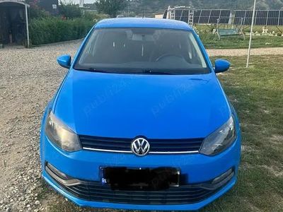 Albastru Utilizat 2015 VW Polo R Berlinǎ | 5.000 EUR