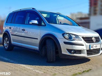 second-hand VW Touran Cross 1.4 TSI