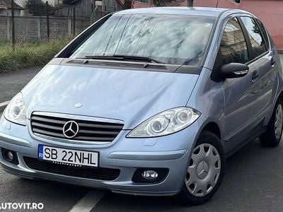 Albastru Utilizat 2008 Mercedes A180 Classic | 1.999 EUR (Super Preț)