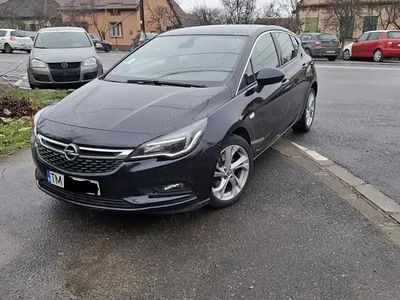 Culoarealte culori Utilizat 2019 Opel Astra Dynamic Hatchback | 11.990 EUR (Scump)