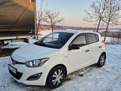 Culoarealb Second-hand 2013 Hyundai i20 Comfort | 3.200 EUR