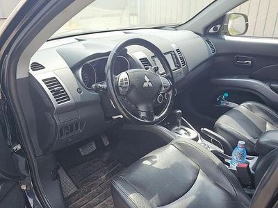 Negru Utilizat 2008 Mitsubishi Outlander SUV | 6.500 EUR