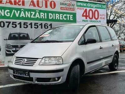 Second-hand VW Sharan 116 CP (85 kW) 2002 Gri Monovolum