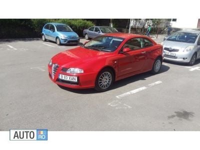 Second-hand Alfa Romeo GT 150 CP (110 kW) 2007 Rosu Coupe