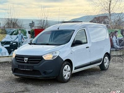Second-hand Dacia Dokker Comfort 90 CP (66 kW) 2014 Alb Monovolum