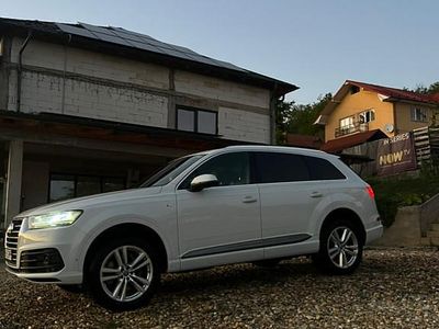 Utilizat 2016 Audi Q7 S-Line SUV | 30.000 EUR