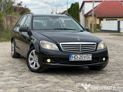 Mercedes C220
