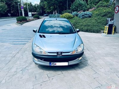 Second-hand Peugeot 206 75 CP (55 kW) 2007 Gri Hatchback