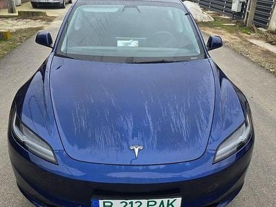 Culoarealbastru Second-hand 2024 Tesla Model 3 Berlinǎ | 37.000 EUR (Scump)