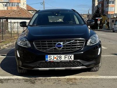 Second-hand Volvo XC60 Summum 190 CP (139 kW) 2017 Culoarenegru SUV